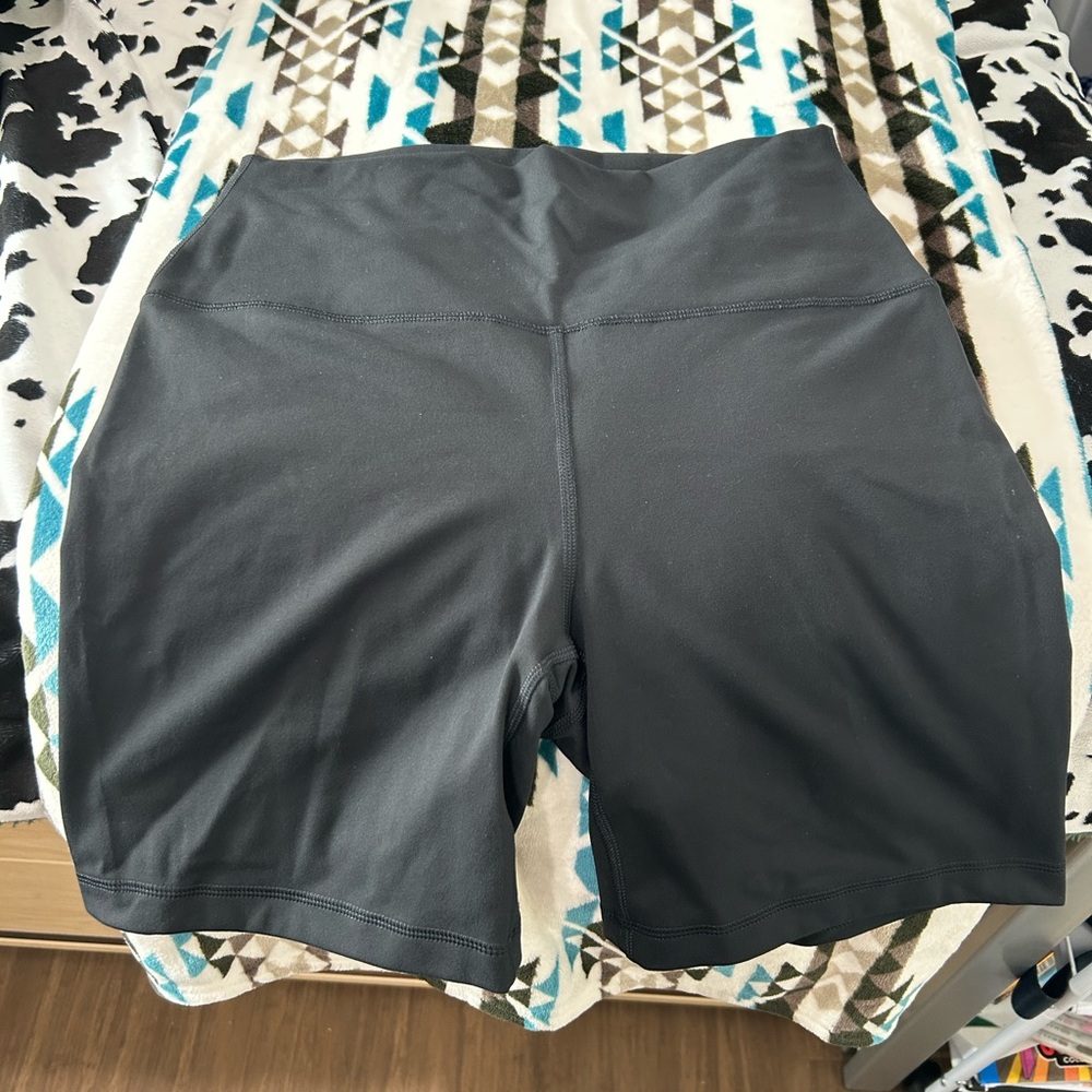 90 degree by reflex 7” shorts